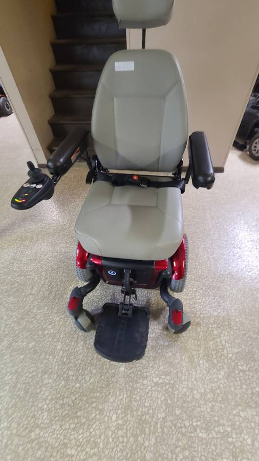 Excellent Pride Jazzy 600 Power Electric Wheelchair