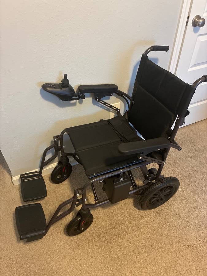 Electric Folding Wheelchair