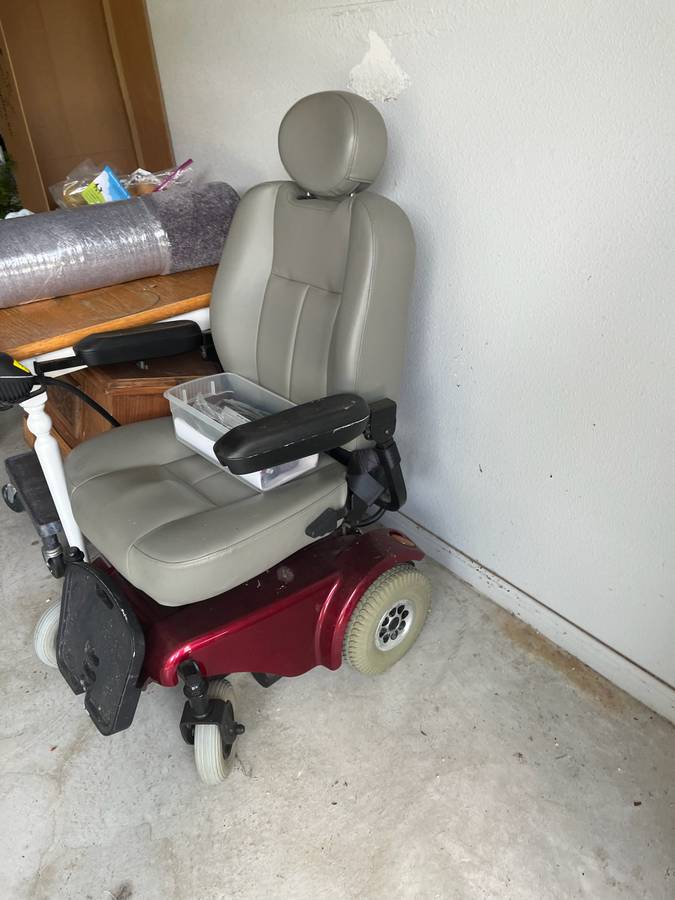 Power chair electrical wheelchair