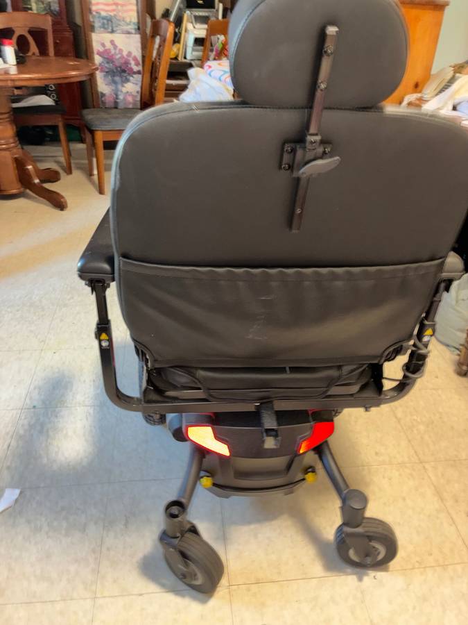 Electric Wheelchair