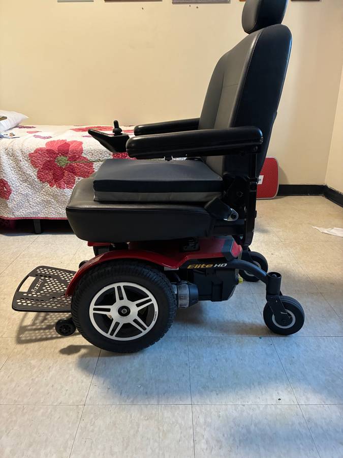 Electric Wheelchair