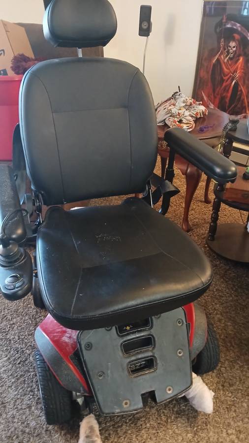 Jazzy electric wheelchair