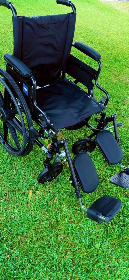 Wheelchair very ultralight weight