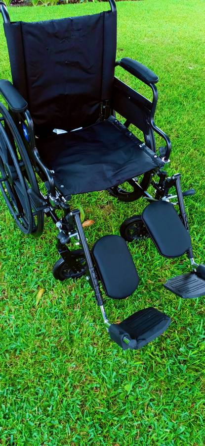 Wheelchair very ultralight weight