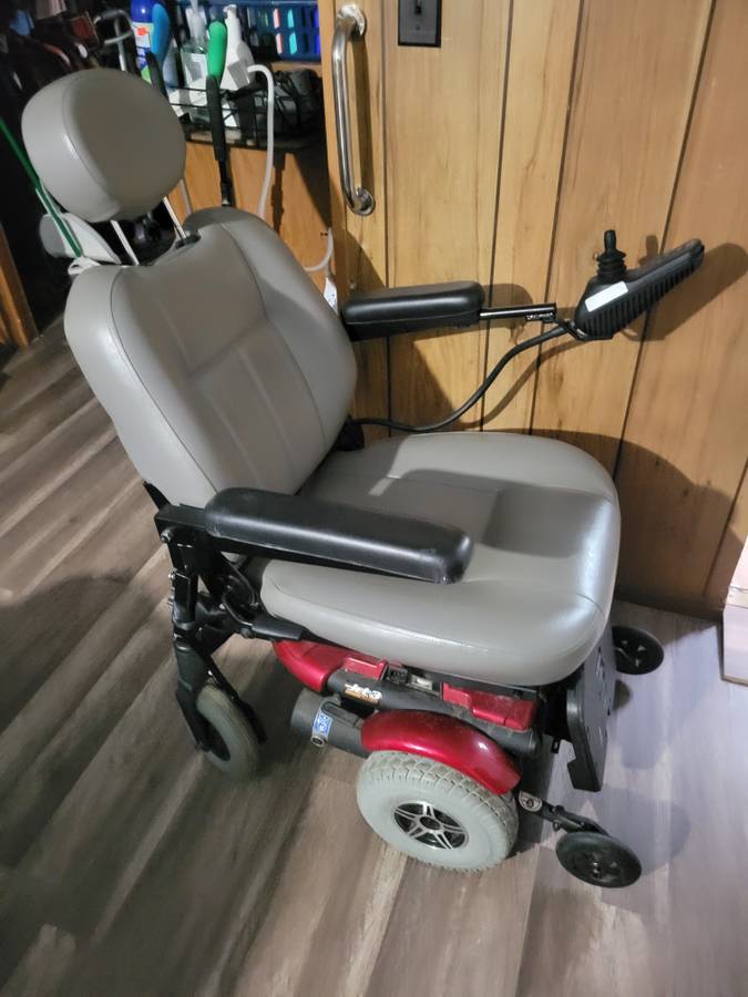 electric wheelchair