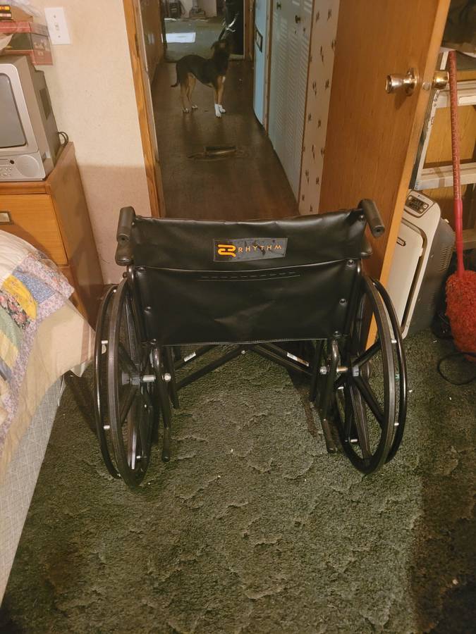 Xtra heavy duty wheelchair very wide