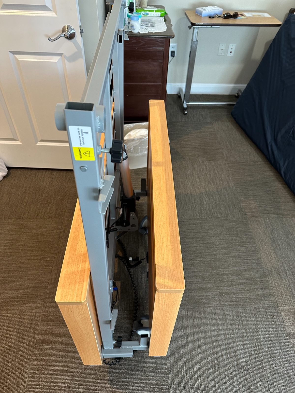 LIKE‑NEW Home Electric Medical Bed, Mattress, Patient Lift & Wheelchair