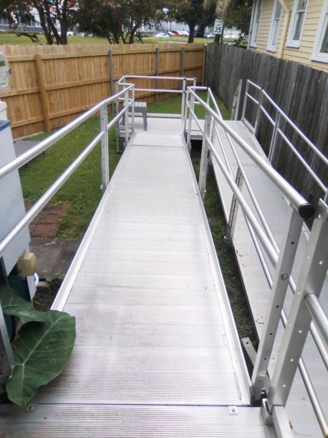 Pathway 3G Wheelchair Ramp, welded aluminum - 30 ft