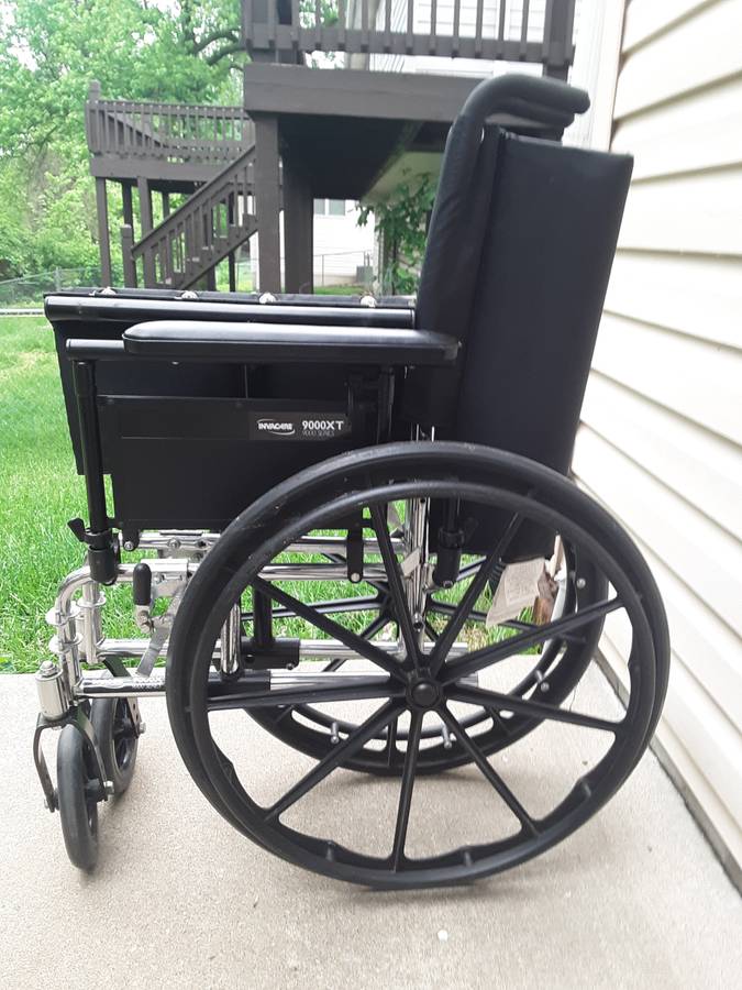 Invacare 9000XT 9000 Series wheelchair - St. Louis