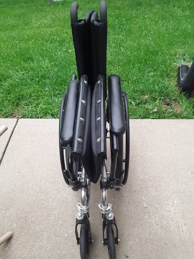 Invacare 9000XT 9000 Series wheelchair - St. Louis