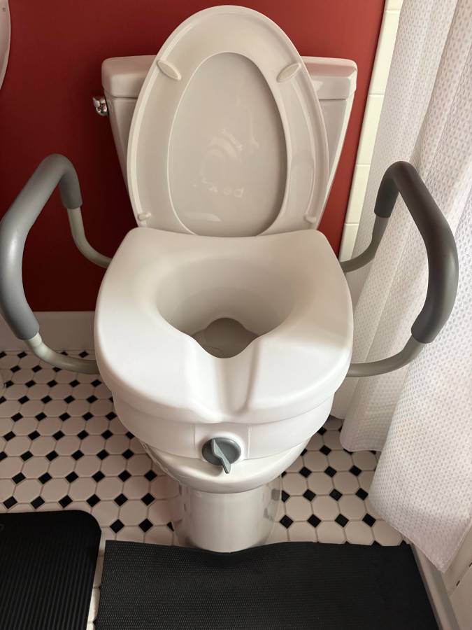 Toilet Seat- Raised and with Arms
