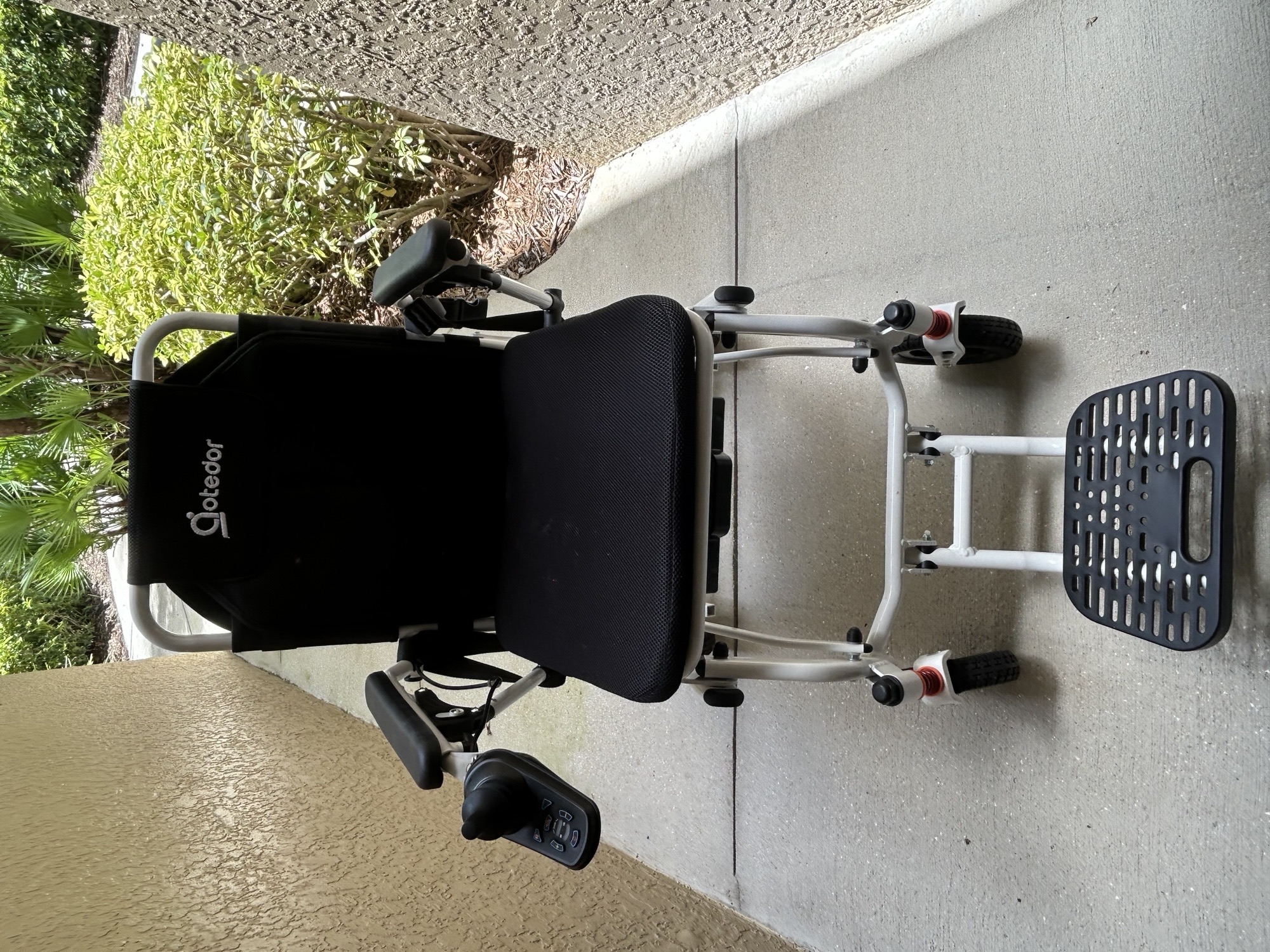 Electric Wheelchair