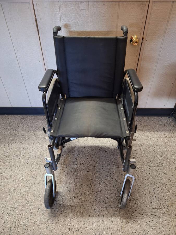 WHEELCHAIR BREEZY