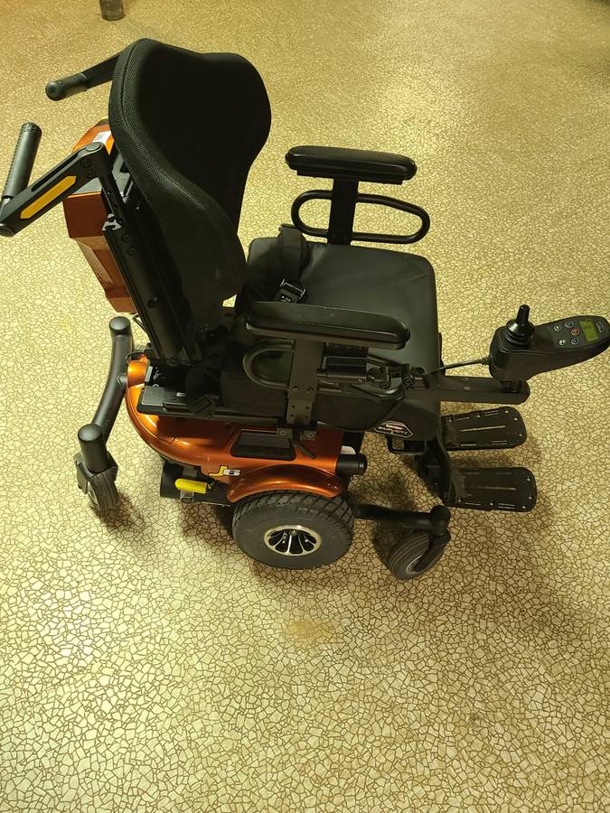 Child's size Power Wheelchair