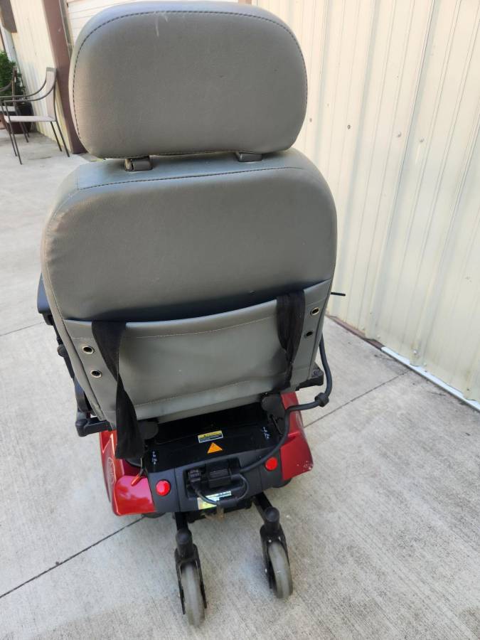 Quickie Aspire electric scooter wheelchair power chair