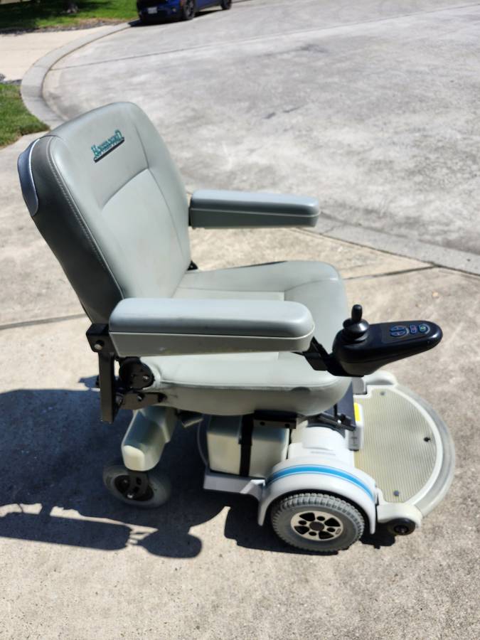 Power wheelchair Hoveround MPV5