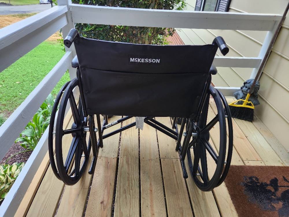 McKesson Extra Wide Bariatric Wheelchair ***Excellent Condition***