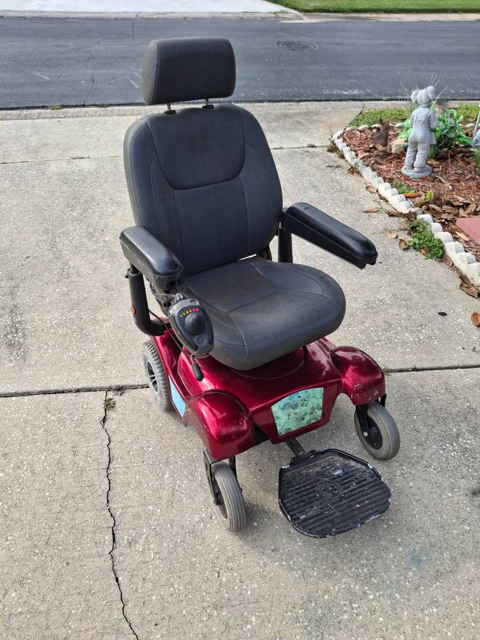 MERITS Power wheelchair