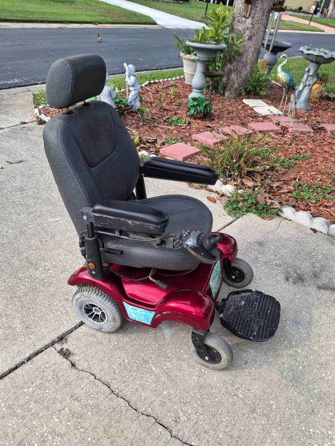 MERITS Power wheelchair