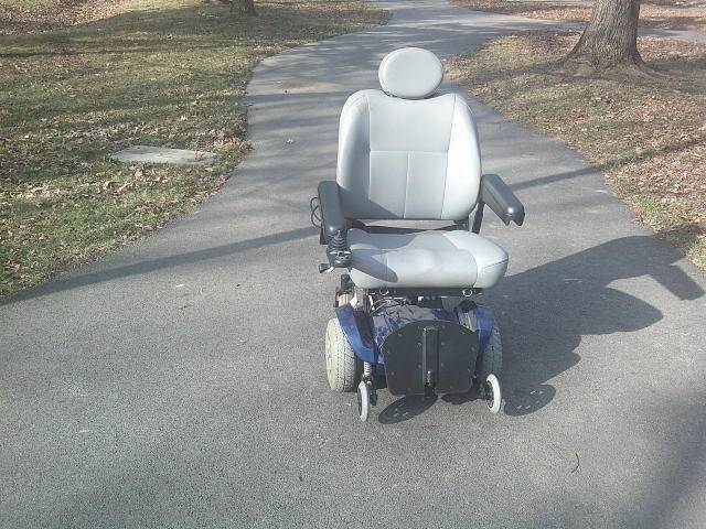 JAZZY ELECTRIC WHEELCHAIR - (CENTERVILLE)