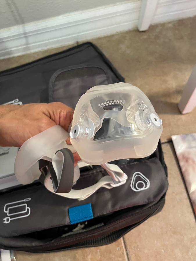 ResMed AirCurve 10 VAUTO BiLevel Machine + Invacare Platinum XL Oxygen