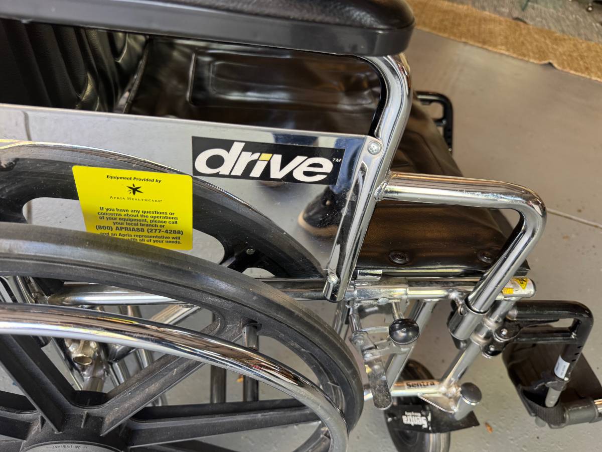 Large folding wheelchair