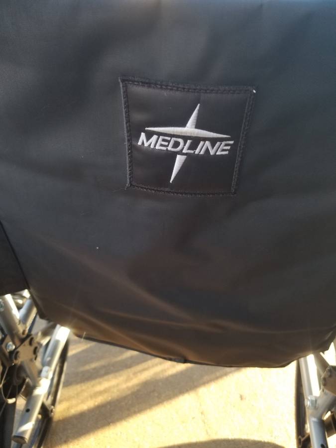 Medline wheelchair wide seat