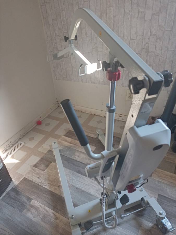 Patient Lift for bedridden persons