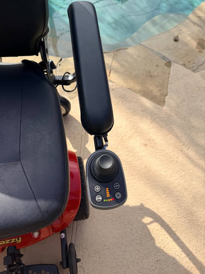 Motorized wheelchair