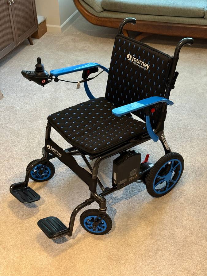 Journey Air Elite Mobility Scooter (power chair)