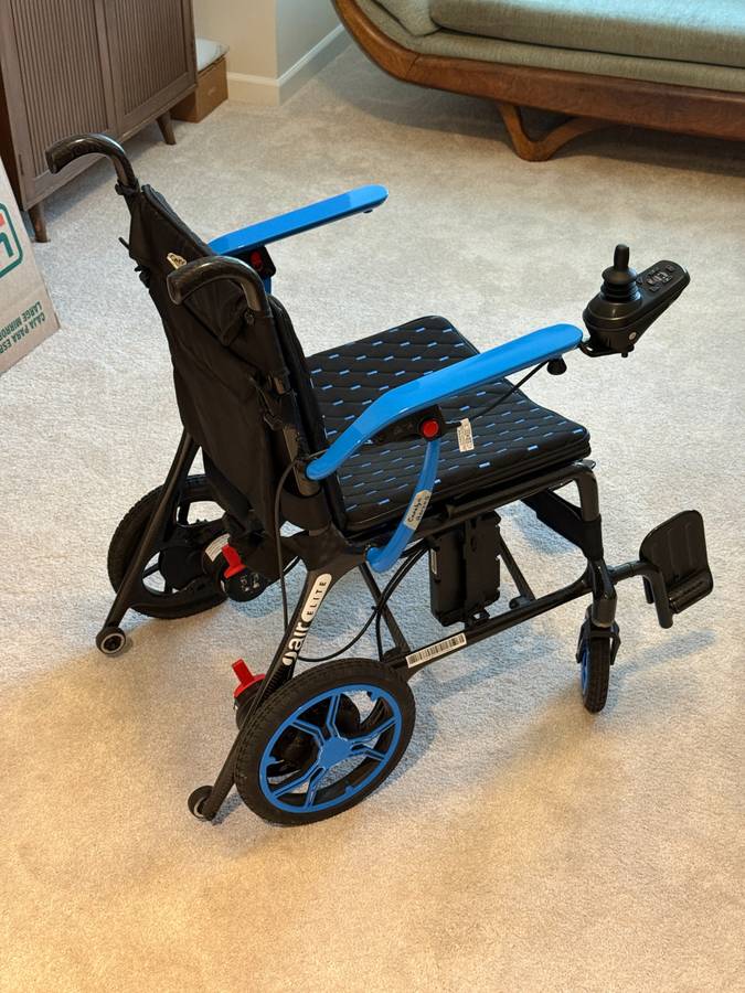 Journey Air Elite Mobility Scooter (power chair)