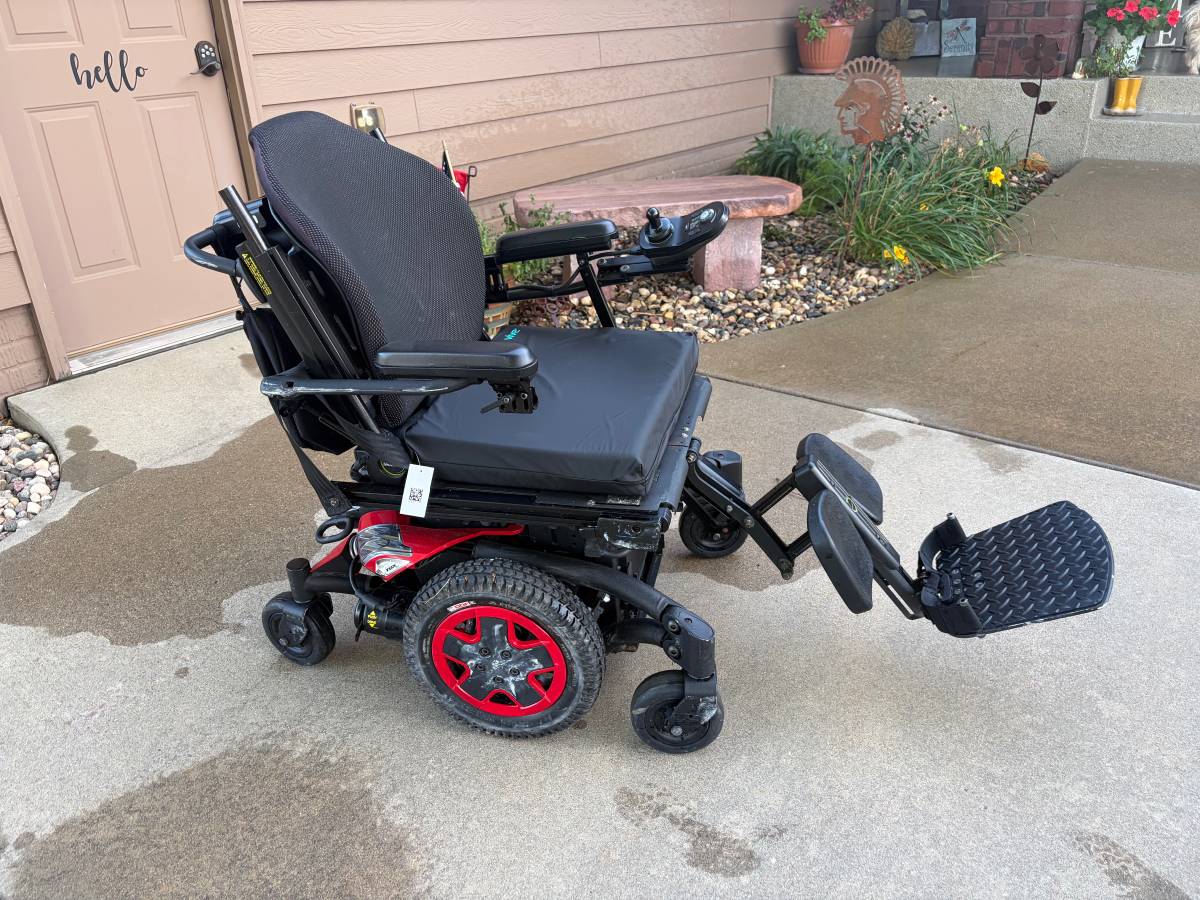 Invacare TDX SP2-MCG Power Wheelchair