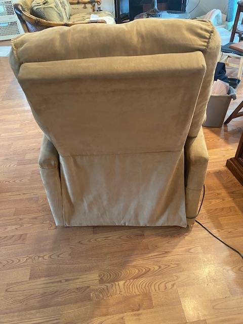LIFT CHAIR - (HUNTER'S CREEK ORLANDO)