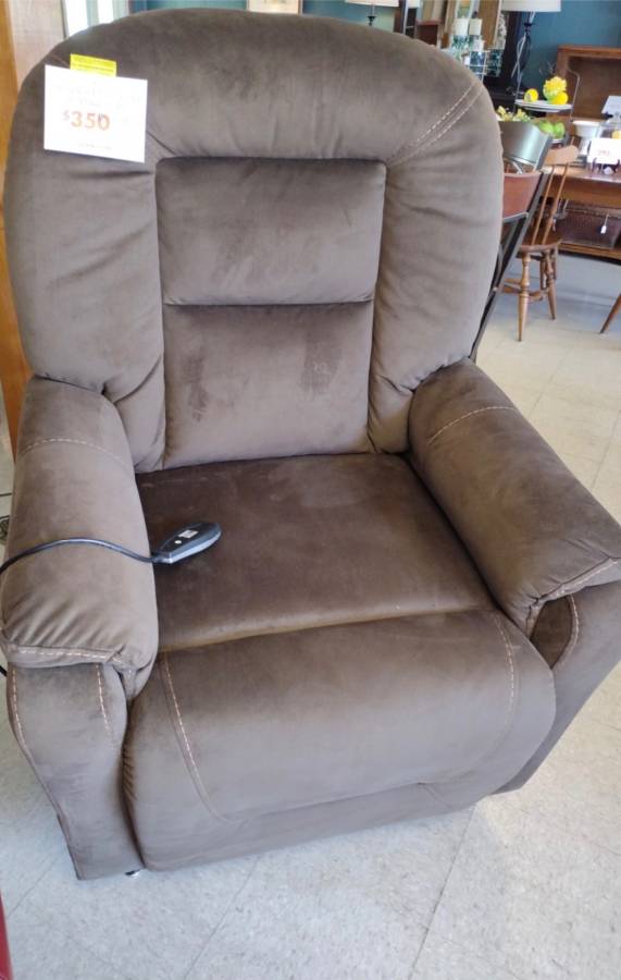 Reduced*** Lift Chair Recliner with heat/massage