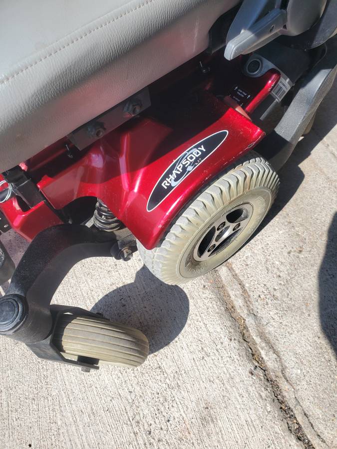 Powered wheelchair