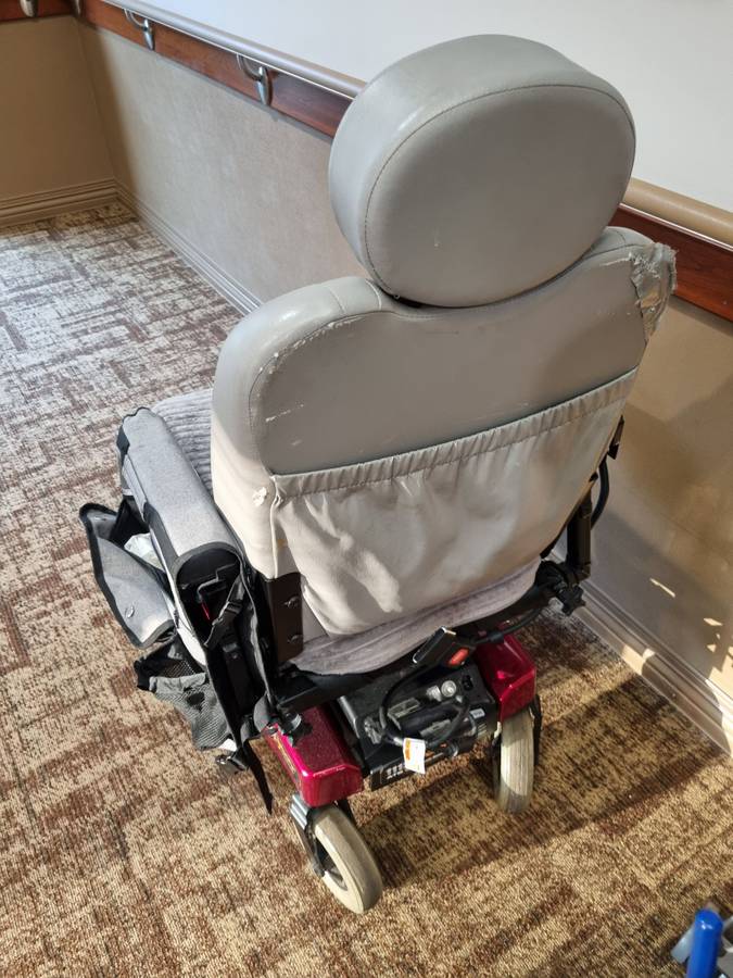 Mobility Scooter for the Elderly -- Heavy Duty