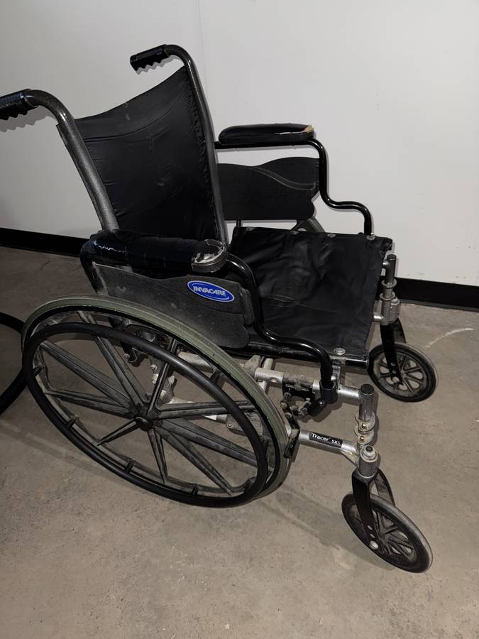 INVACARE WHEELCHAIR