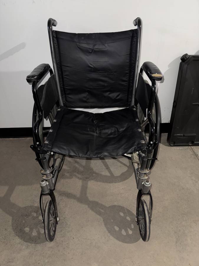 INVACARE WHEELCHAIR
