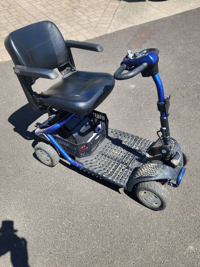 Golden Scooter