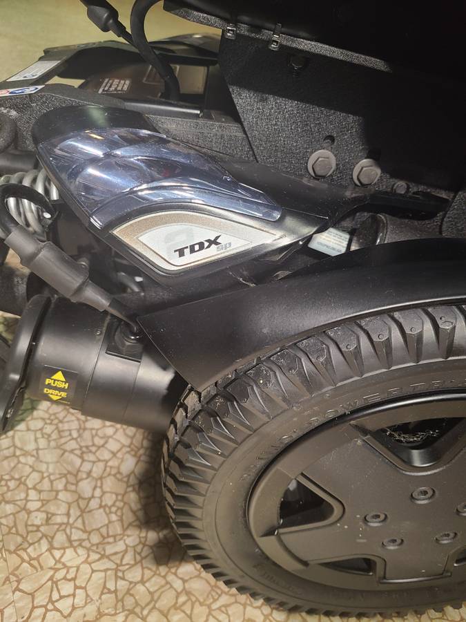 Like New Invacare TDX SP2 Power Wheelchair