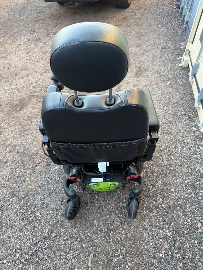 Quickie Mobility Electric Wheelchair Chair - $1,500 (Wheat Ridge)