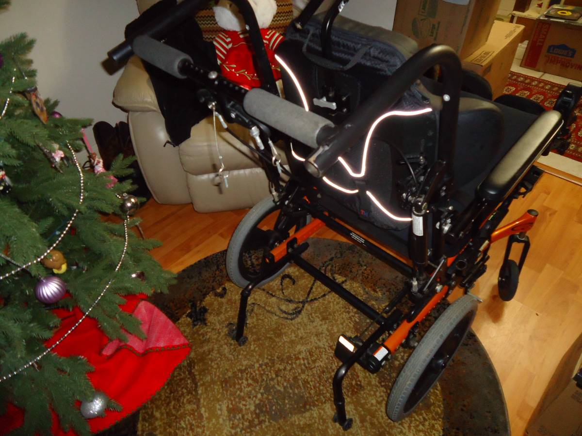 Quickie Irus custom handicap Wheelchair with reclining seat