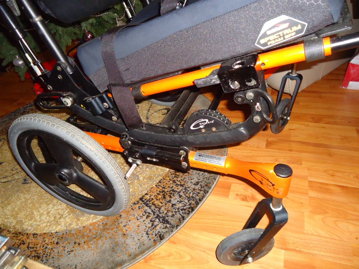 Quickie Irus custom handicap Wheelchair with reclining seat